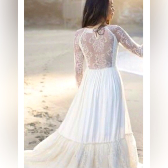 NWT Cream Lace Maxi Dress - Picture 2 of 8